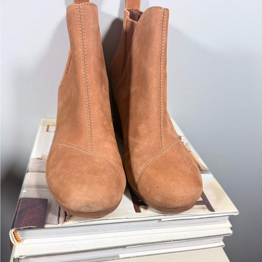 Tom’s Women's Tan Suede Ankle Boots Size 10 - Picture 13 of 14